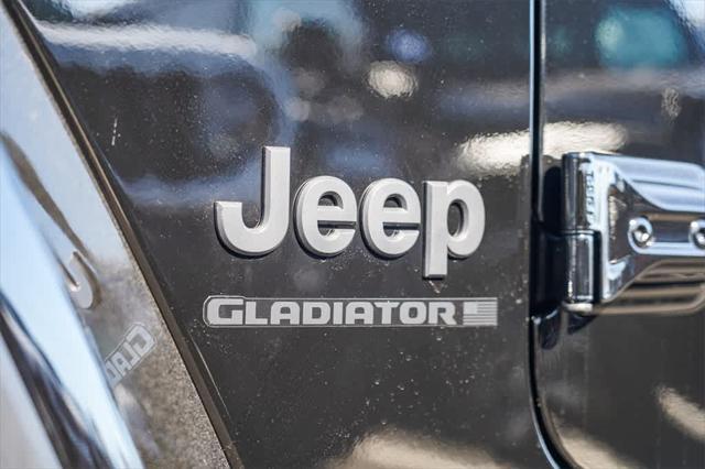 new 2025 Jeep Gladiator car, priced at $46,635