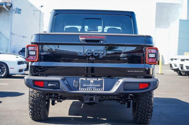 new 2025 Jeep Gladiator car, priced at $46,635