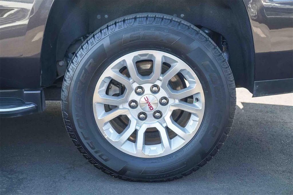 used 2018 GMC Yukon car, priced at $26,500