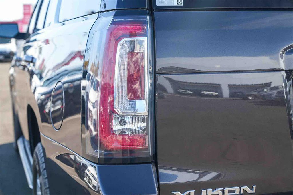 used 2018 GMC Yukon car, priced at $26,500
