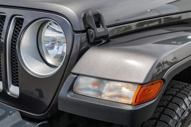 used 2019 Jeep Wrangler Unlimited car, priced at $27,472