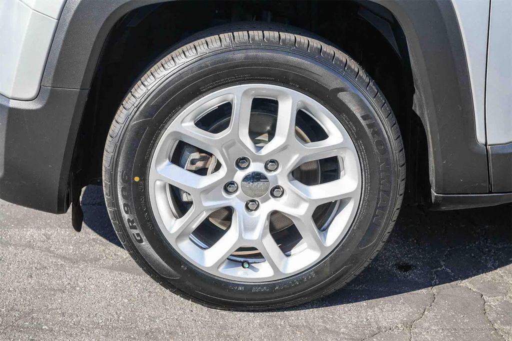 used 2016 Jeep Renegade car, priced at $11,972