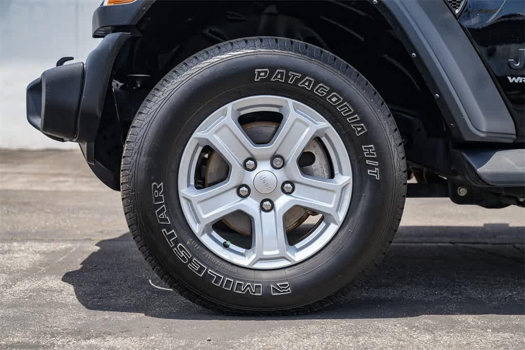 used 2021 Jeep Wrangler Unlimited car, priced at $25,747