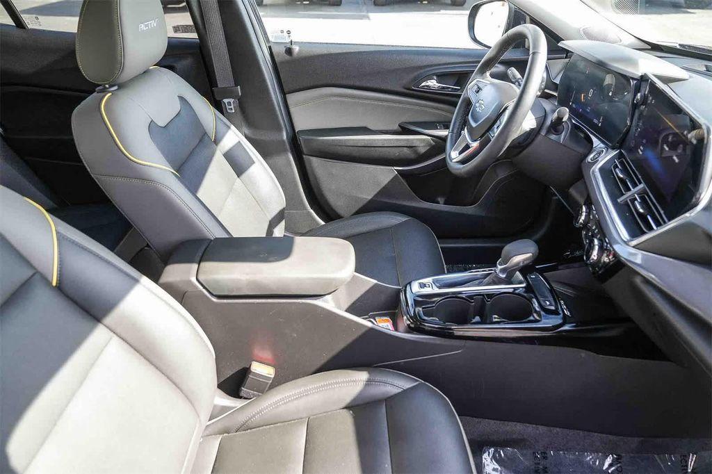 used 2025 Chevrolet Trax car, priced at $24,444