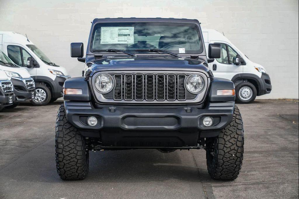 new 2025 Jeep Wrangler car, priced at $44,844