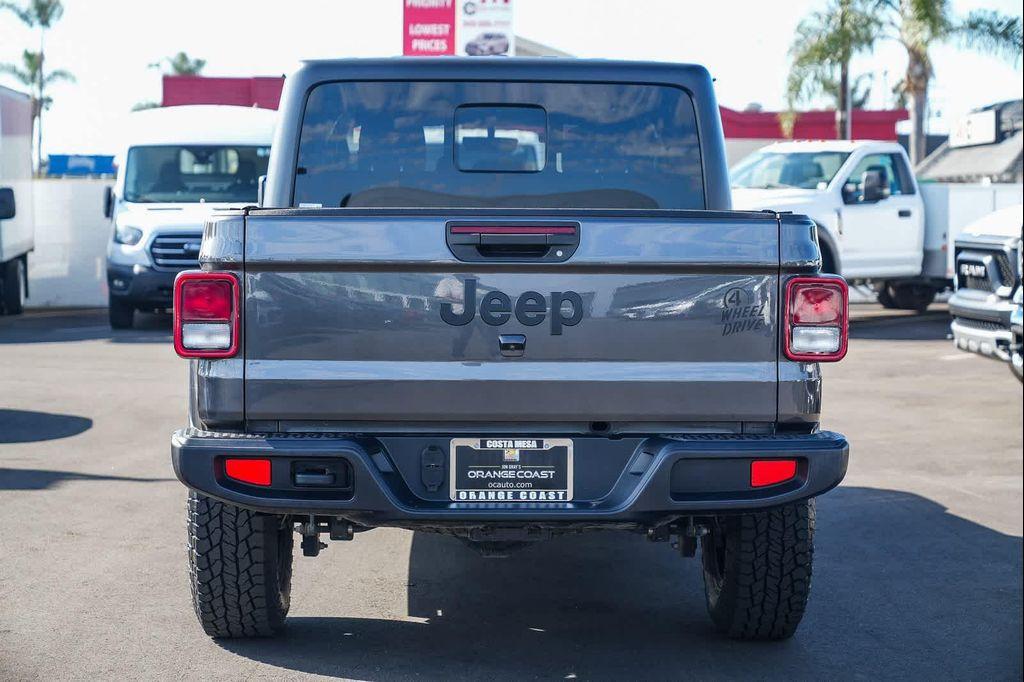 used 2023 Jeep Gladiator car, priced at $34,179