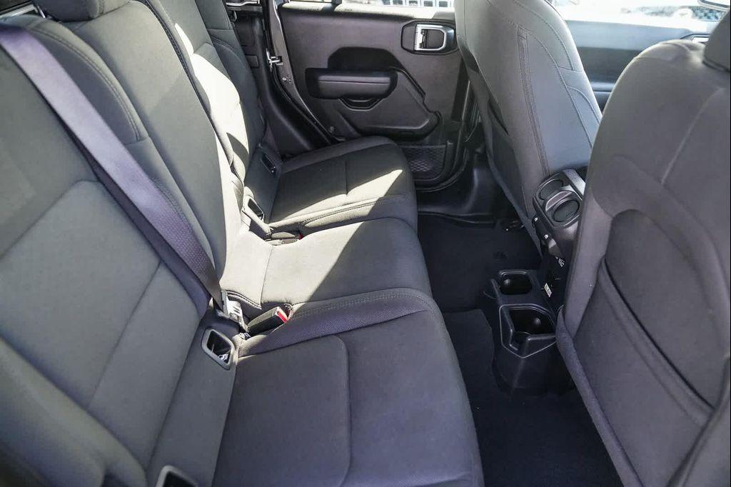 used 2023 Jeep Gladiator car, priced at $34,179