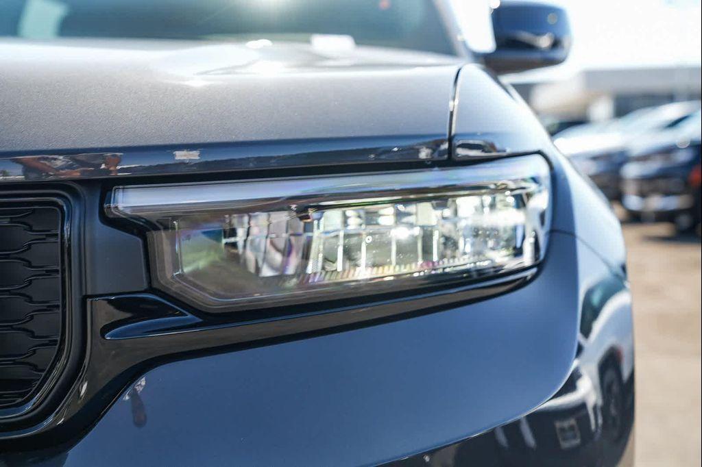 new 2025 Jeep Grand Cherokee L car, priced at $39,625