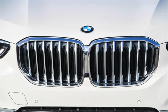 used 2022 BMW X5 car, priced at $39,899