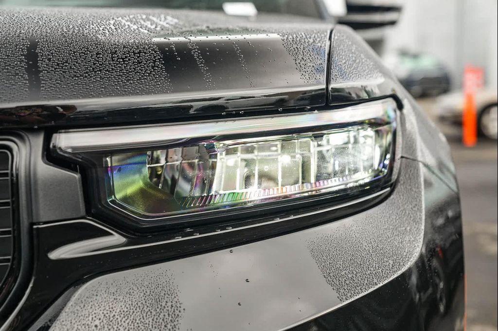 new 2025 Jeep Grand Cherokee car, priced at $47,410