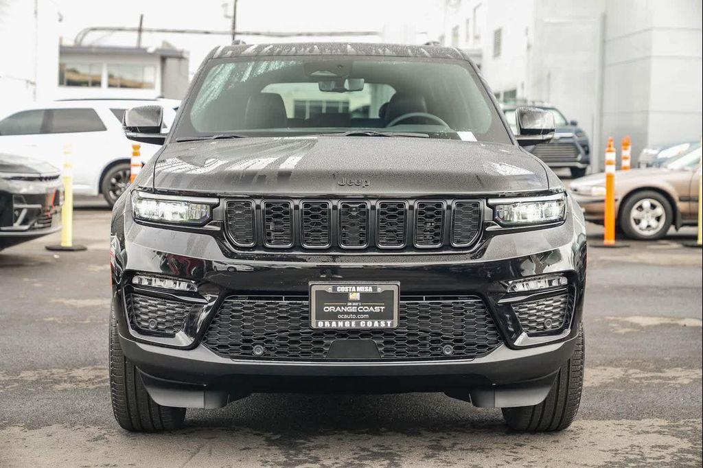 new 2025 Jeep Grand Cherokee car, priced at $47,410
