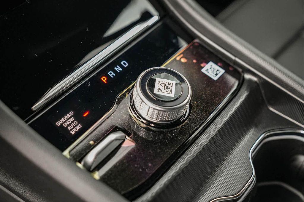 new 2025 Jeep Grand Cherokee car, priced at $47,410