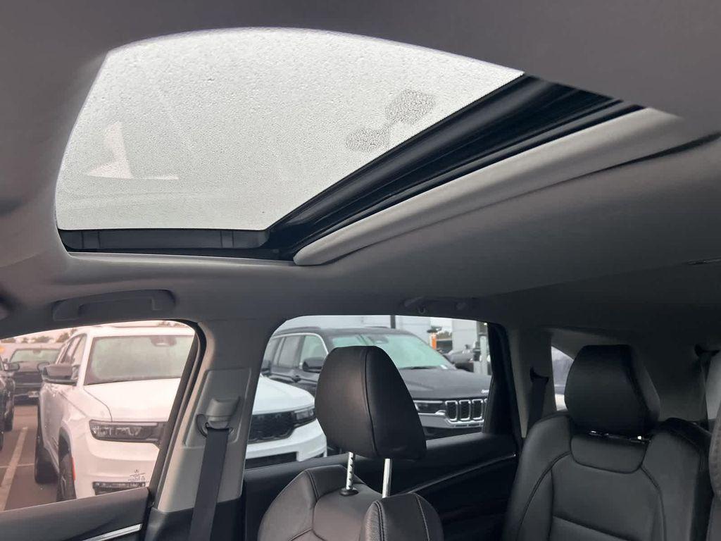 used 2018 Acura MDX car, priced at $16,969