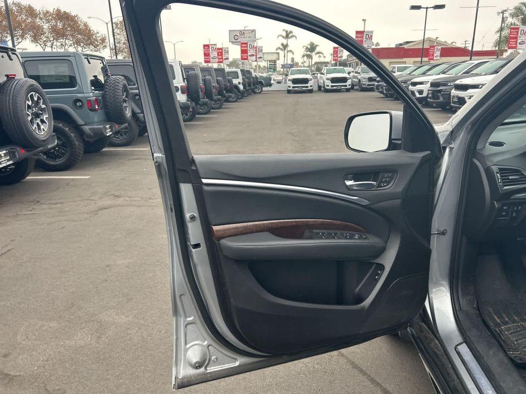 used 2018 Acura MDX car, priced at $16,969