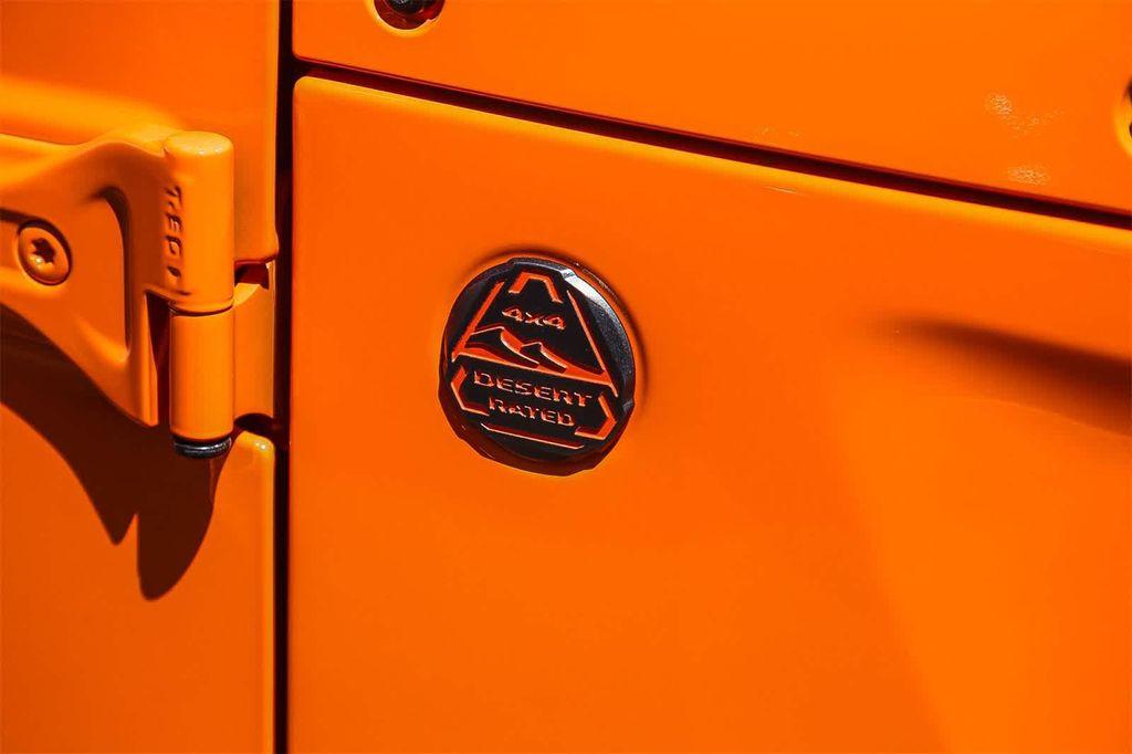 new 2025 Jeep Gladiator car, priced at $47,695