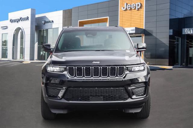 new 2024 Jeep Grand Cherokee car, priced at $34,808