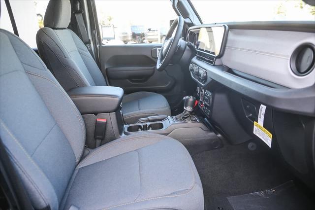 new 2025 Jeep Wrangler car, priced at $45,955