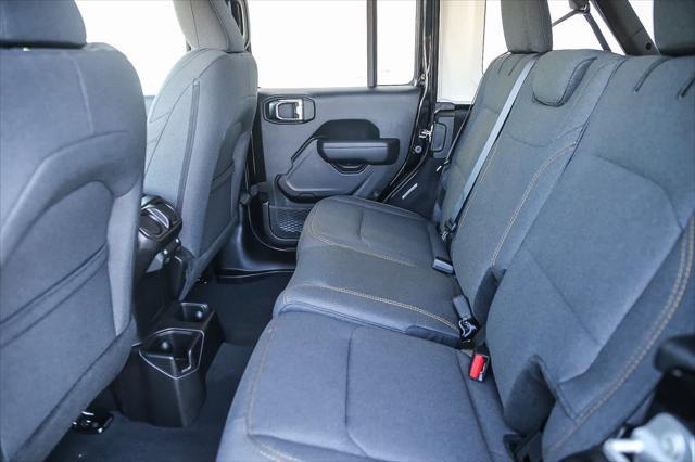 new 2025 Jeep Wrangler car, priced at $45,955