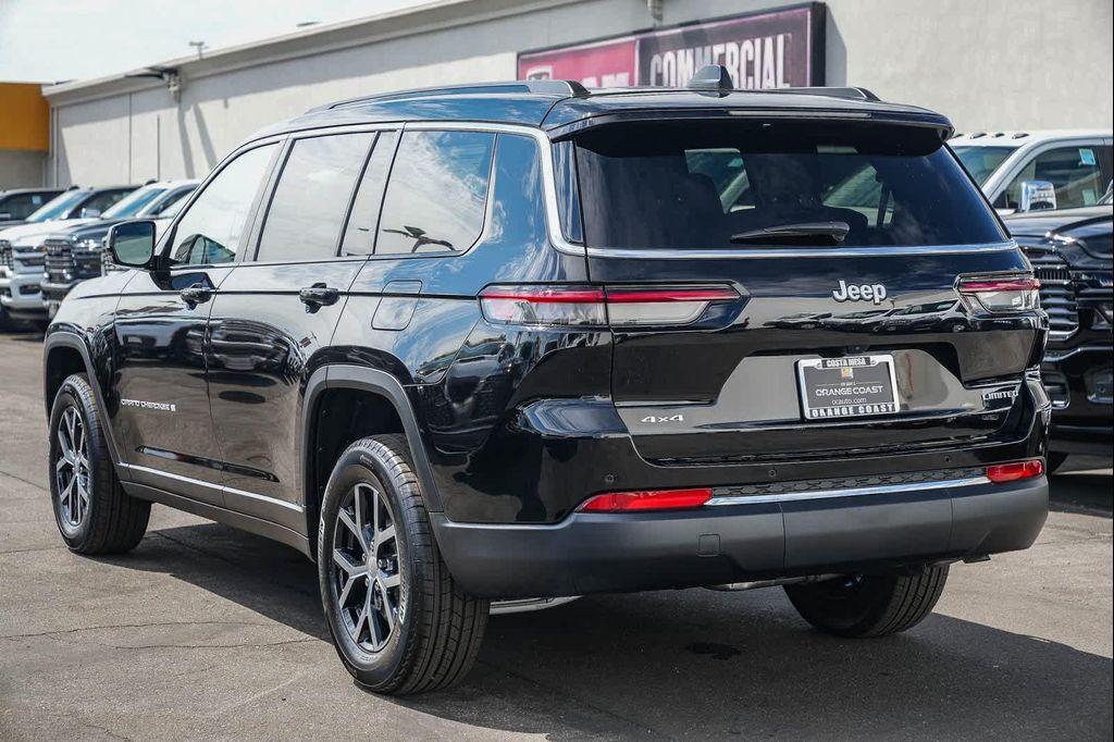 new 2025 Jeep Grand Cherokee L car, priced at $40,995