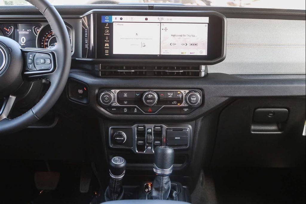 new 2025 Jeep Wrangler car, priced at $46,225