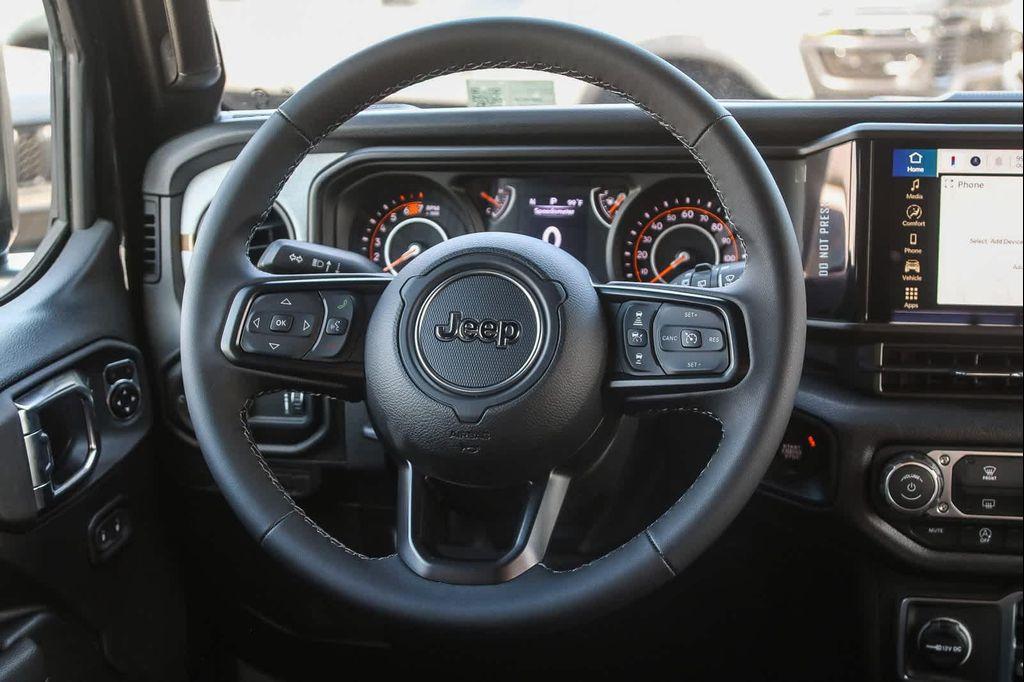 new 2025 Jeep Wrangler car, priced at $46,225