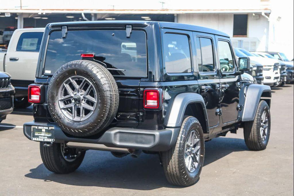 new 2025 Jeep Wrangler car, priced at $46,225