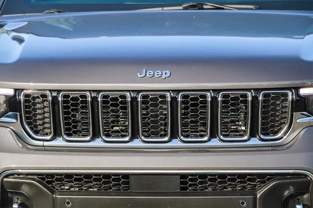 used 2024 Jeep Grand Cherokee car, priced at $48,999