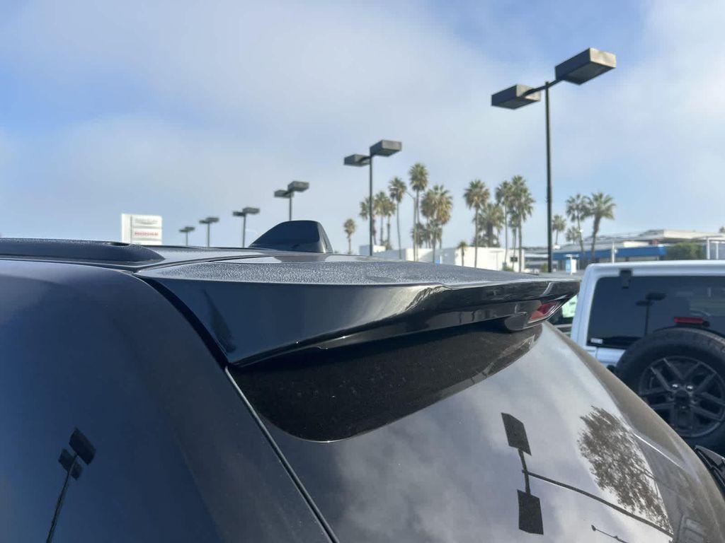 used 2015 Jeep Grand Cherokee car, priced at $13,972