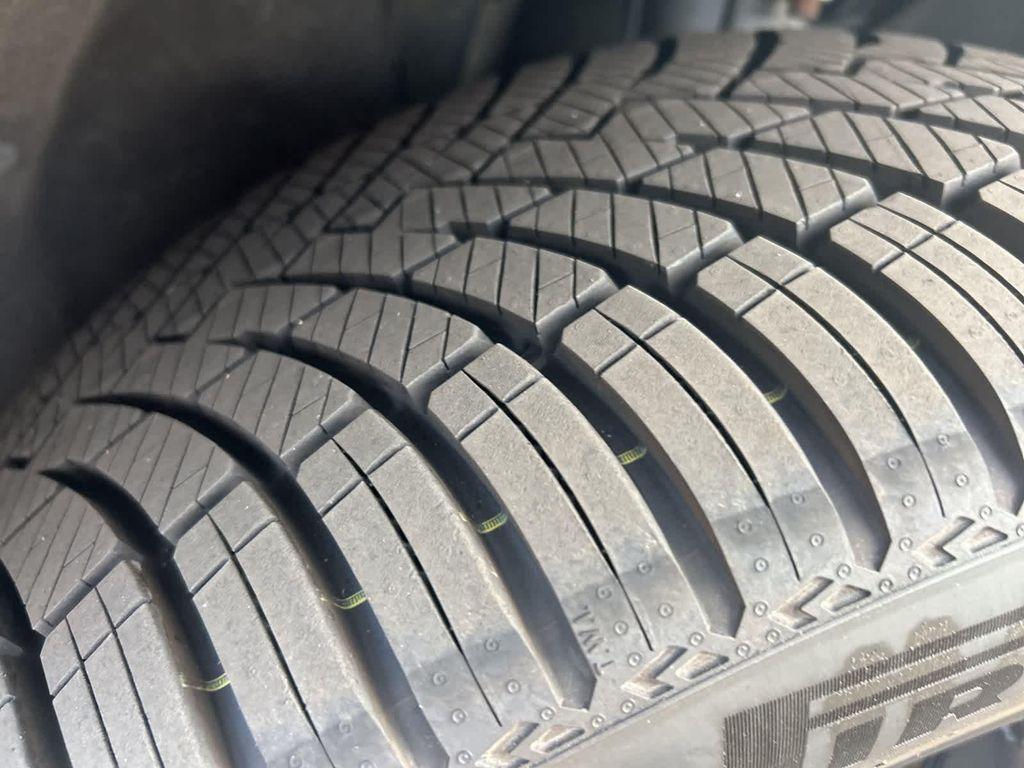 used 2015 Jeep Grand Cherokee car, priced at $13,972