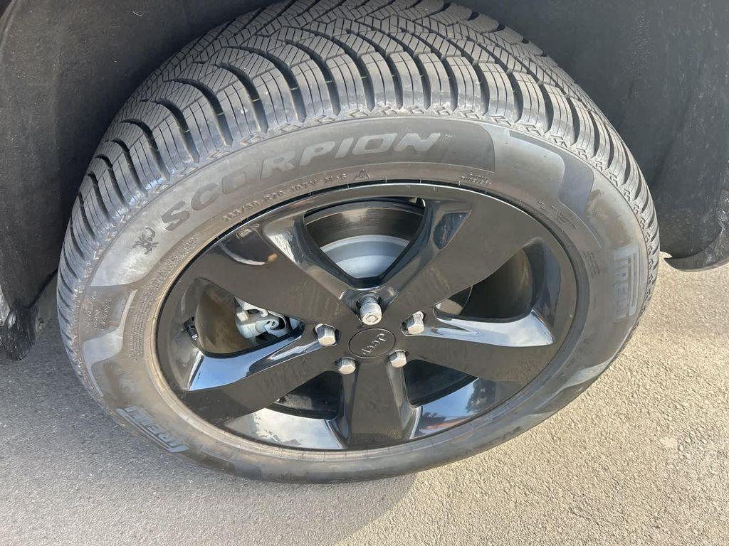 used 2015 Jeep Grand Cherokee car, priced at $13,972