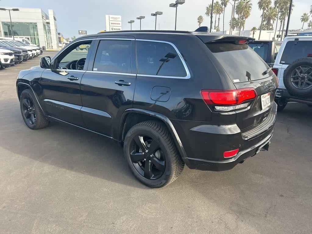 used 2015 Jeep Grand Cherokee car, priced at $13,972