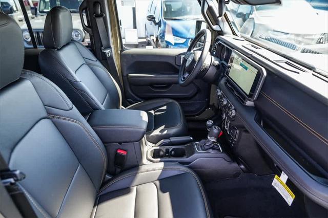 new 2025 Jeep Gladiator car, priced at $46,635