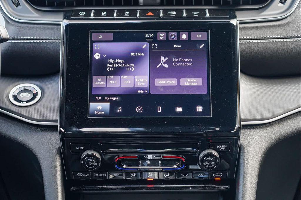 new 2025 Jeep Grand Cherokee L car, priced at $32,105