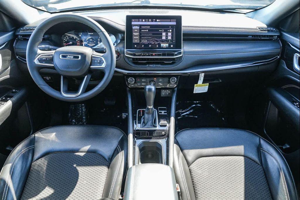 used 2023 Jeep Compass car, priced at $25,890
