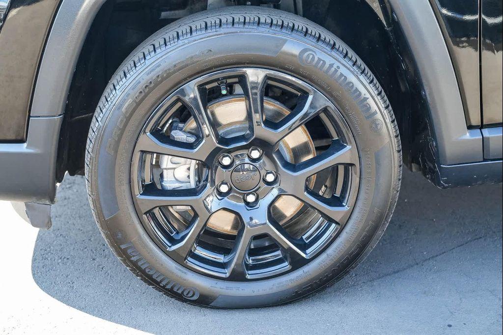 used 2023 Jeep Compass car, priced at $25,890