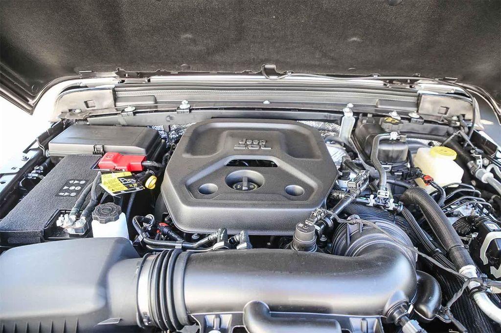 new 2025 Jeep Wrangler car, priced at $40,358