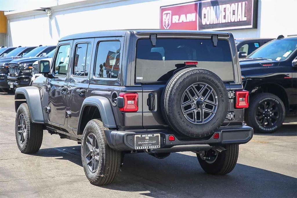 new 2025 Jeep Wrangler car, priced at $40,358