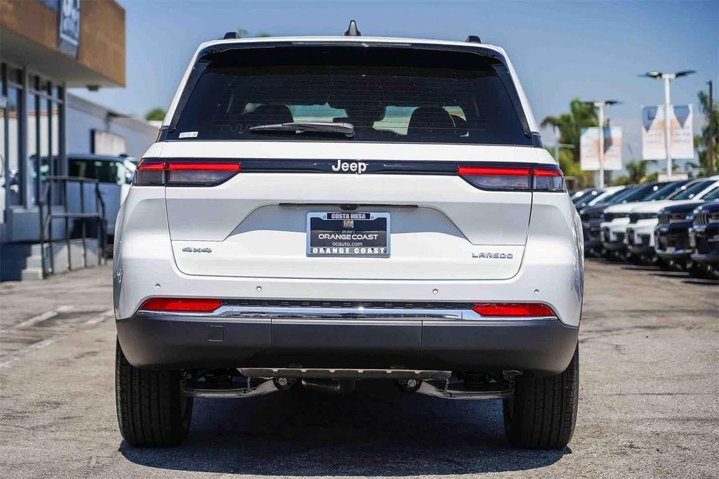 new 2025 Jeep Grand Cherokee car, priced at $34,325