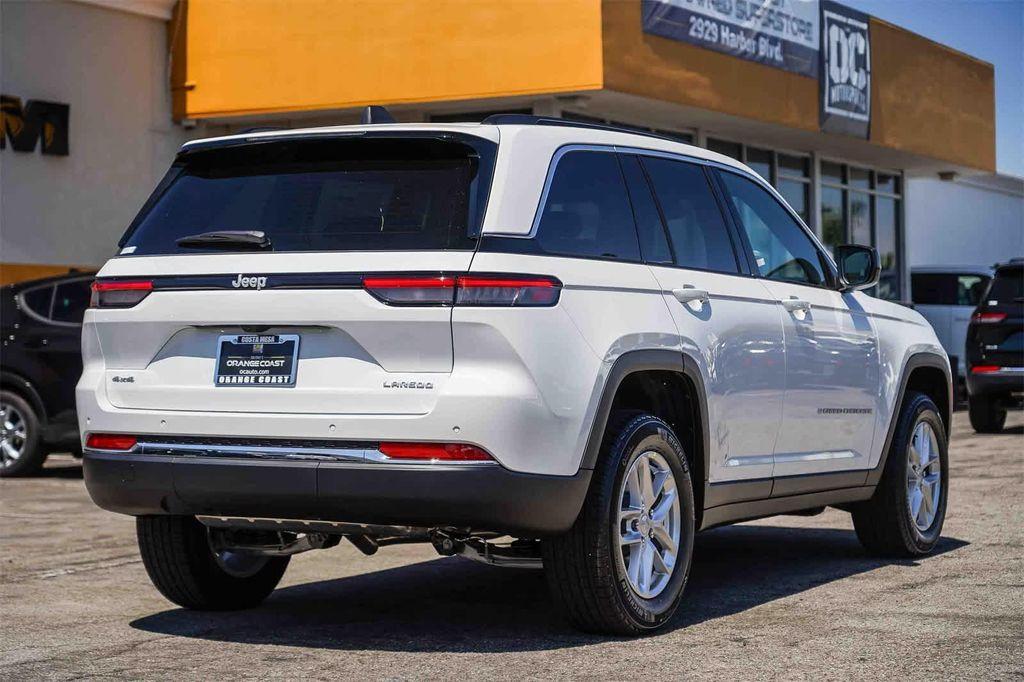 new 2025 Jeep Grand Cherokee car, priced at $34,325