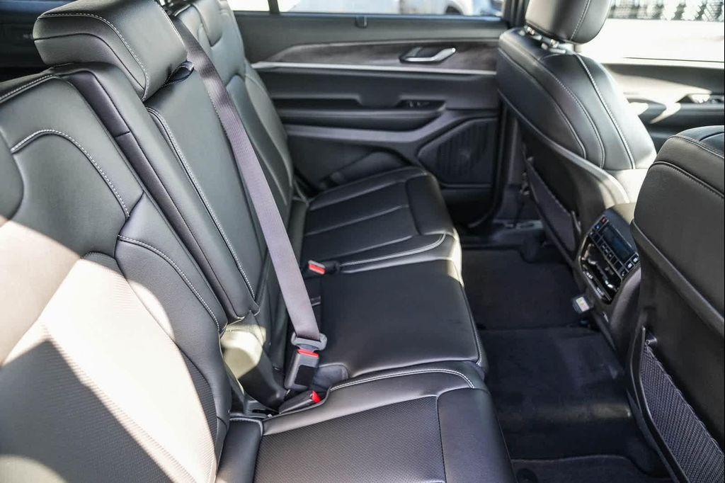 new 2025 Jeep Grand Cherokee L car, priced at $51,010