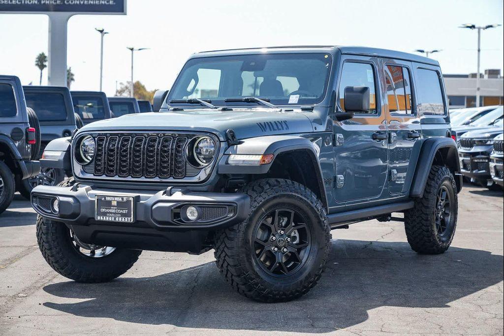 new 2025 Jeep Wrangler car, priced at $45,280
