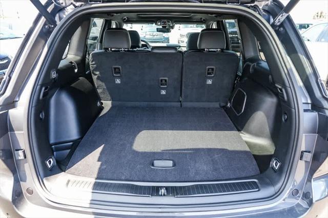 new 2025 Jeep Grand Cherokee car, priced at $50,032