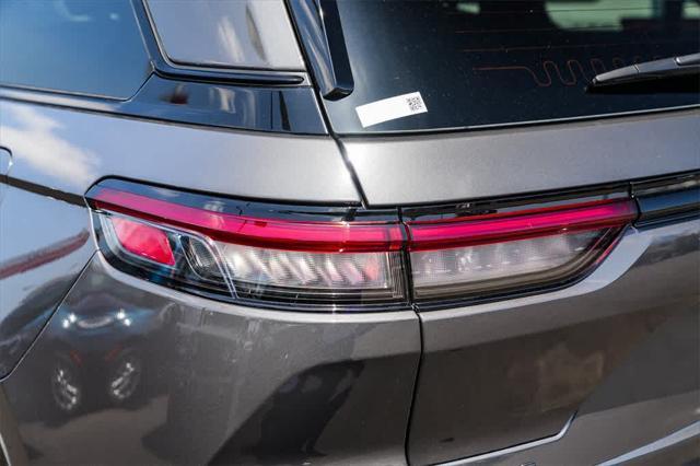 new 2025 Jeep Grand Cherokee car, priced at $50,032