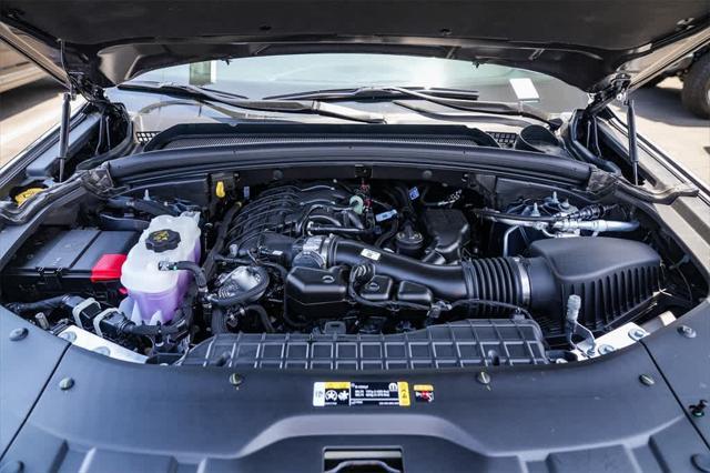 new 2025 Jeep Grand Cherokee car, priced at $50,032