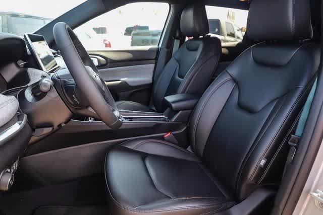 new 2024 Jeep Compass car, priced at $32,860