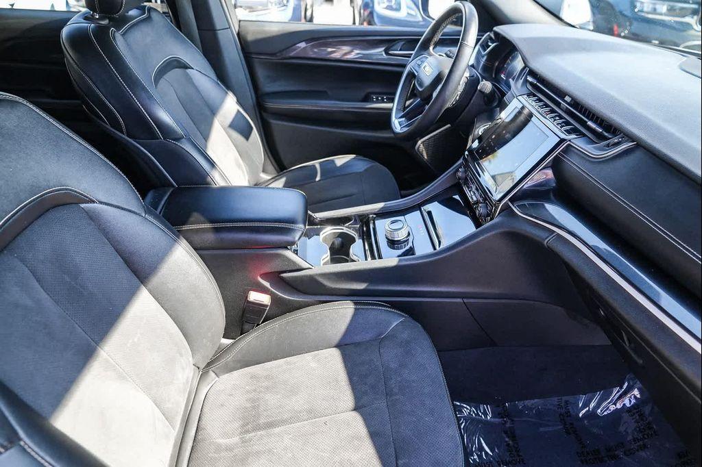 used 2022 Jeep Grand Cherokee car, priced at $28,700