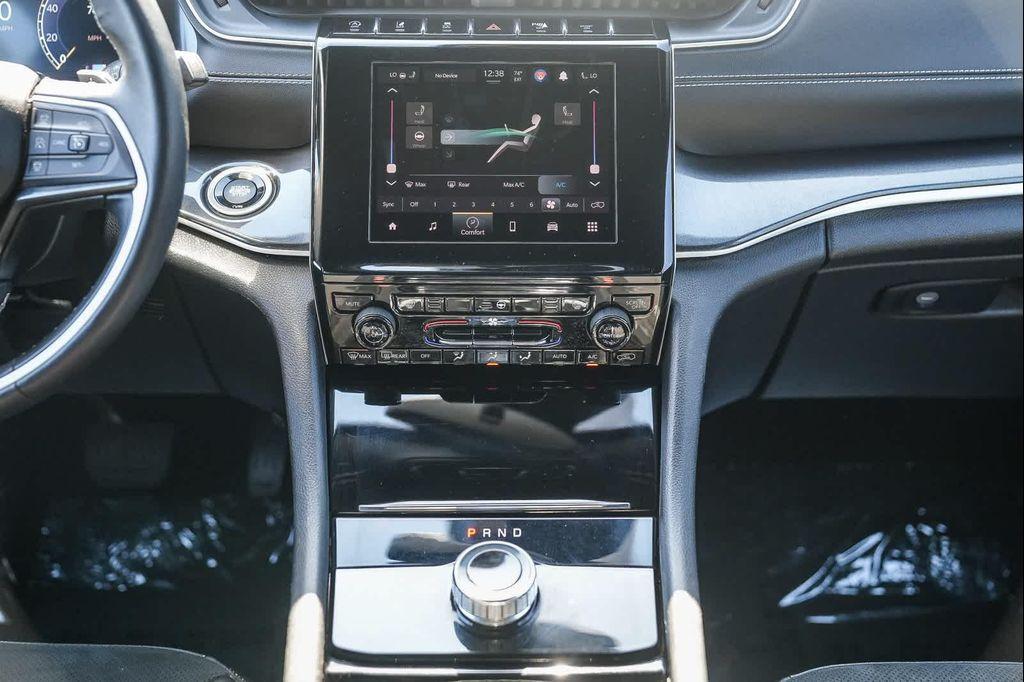 used 2022 Jeep Grand Cherokee car, priced at $28,700