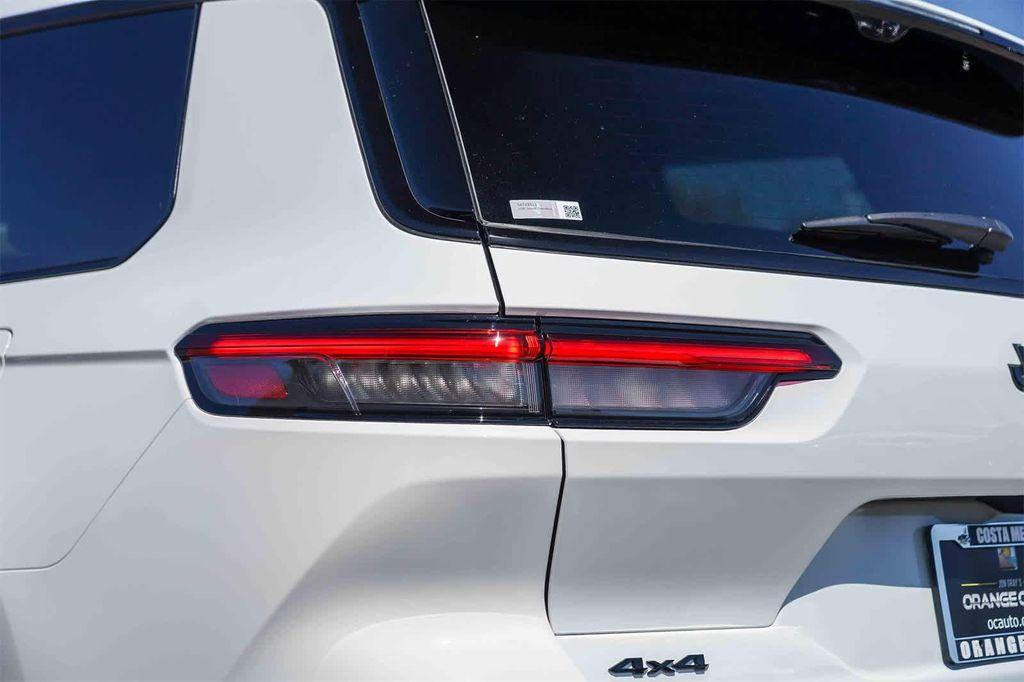 new 2025 Jeep Grand Cherokee L car, priced at $48,490
