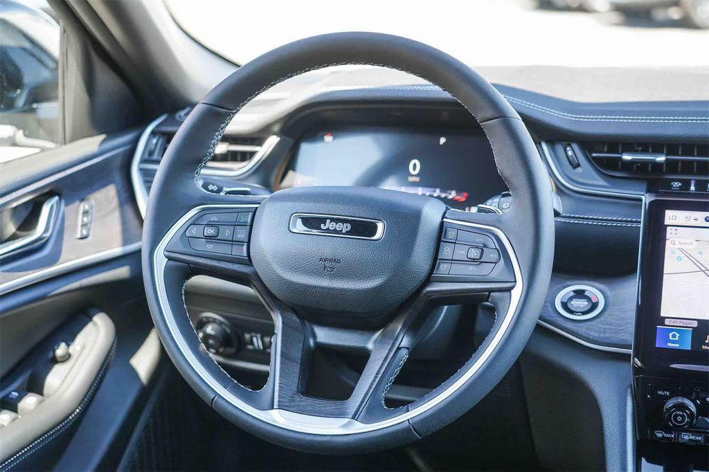 new 2025 Jeep Grand Cherokee L car, priced at $48,490