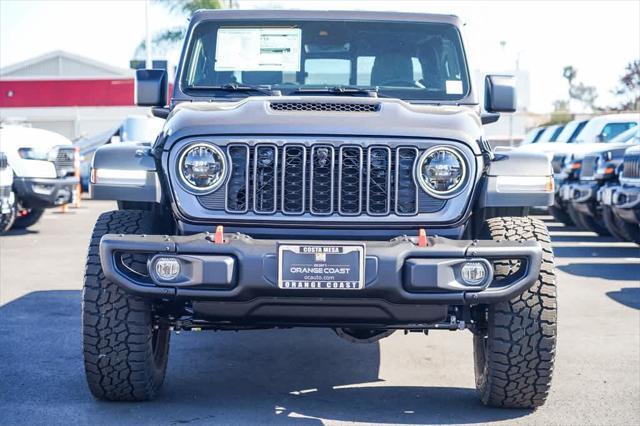 new 2025 Jeep Gladiator car, priced at $55,907